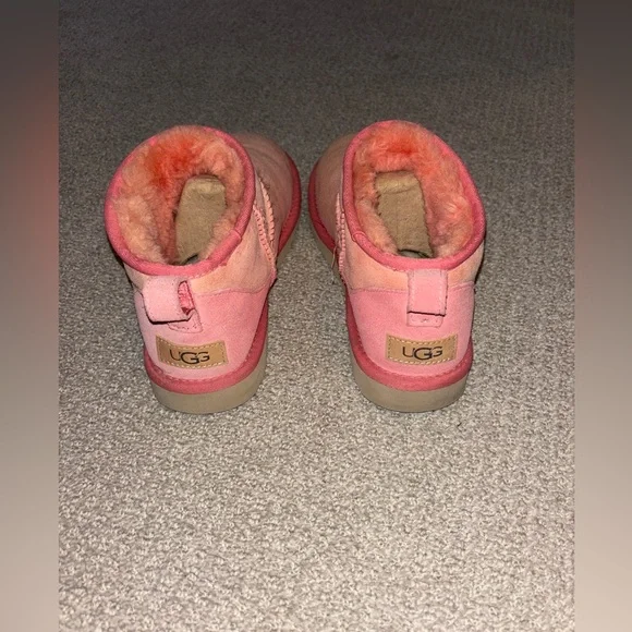 Pink Ugg Ultra Minis - Picture 4 of 6